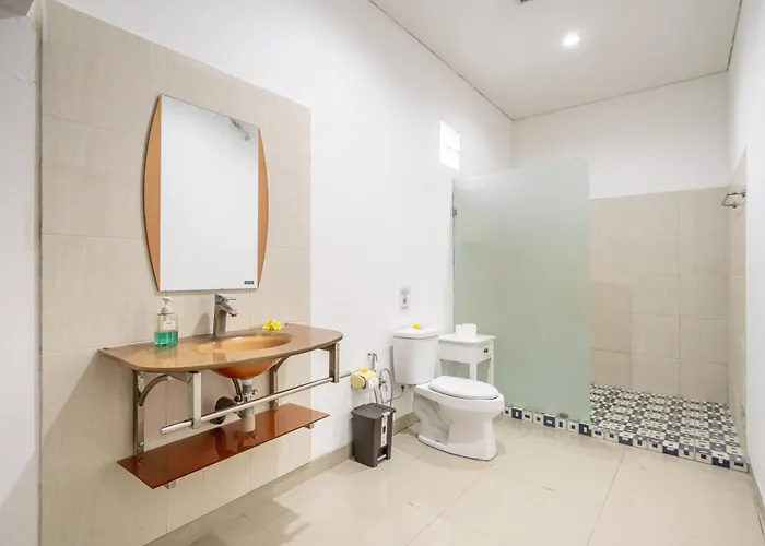 2 Bedroom Private Pool
