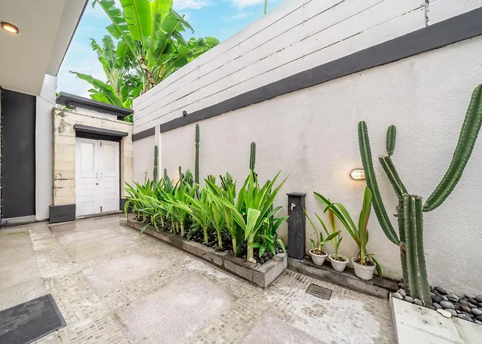 2 Bedroom Private Pool Villa Seminyak